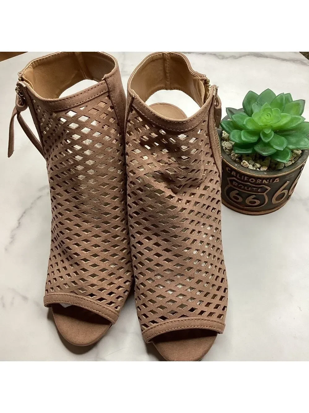 Qupid chamber bootie