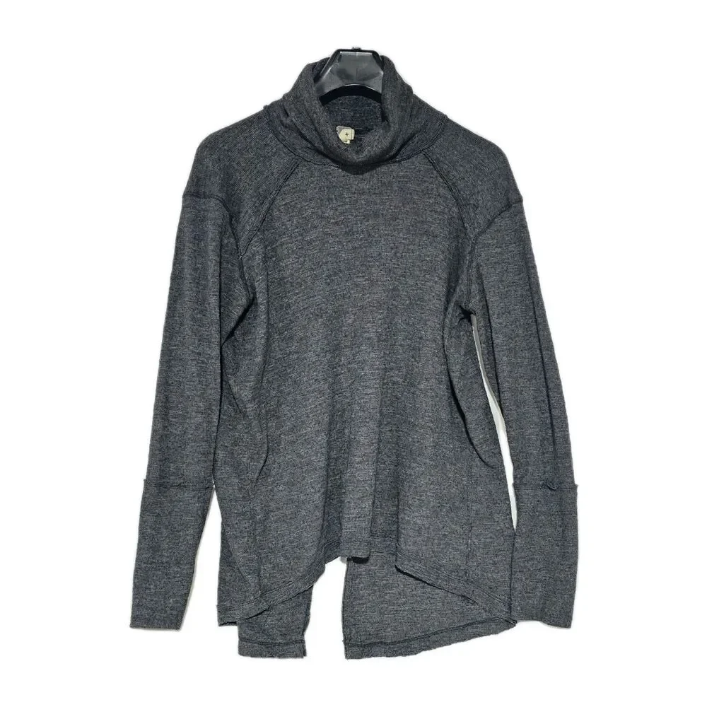 Free People excellent length rips
