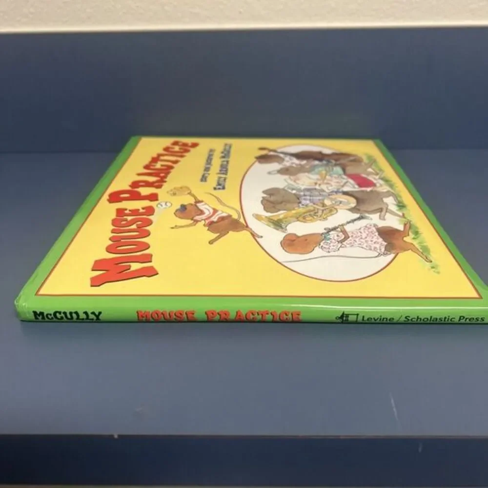 MOUSE PRACTICE By Emily Arnold Mccully - Hardcover *mint Condition* 1999 Rare‎