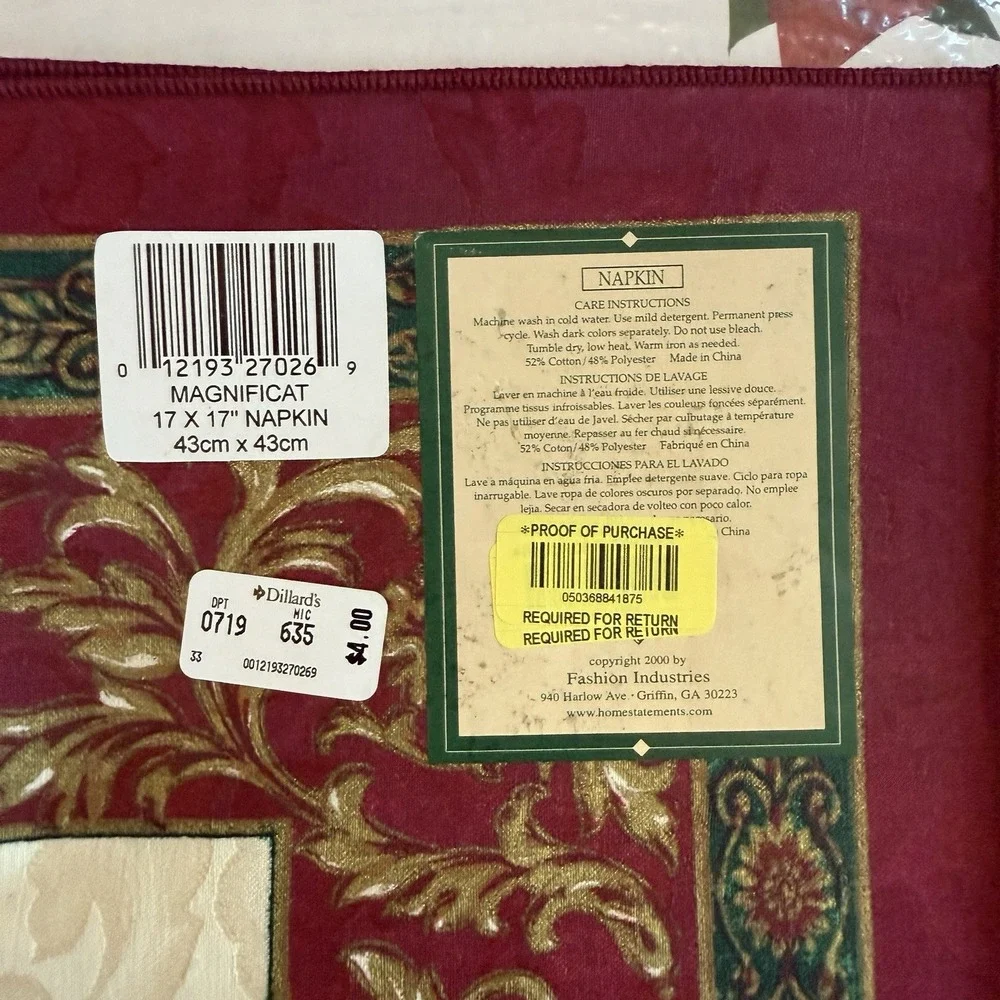 Holiday Home Statements vtg christmas