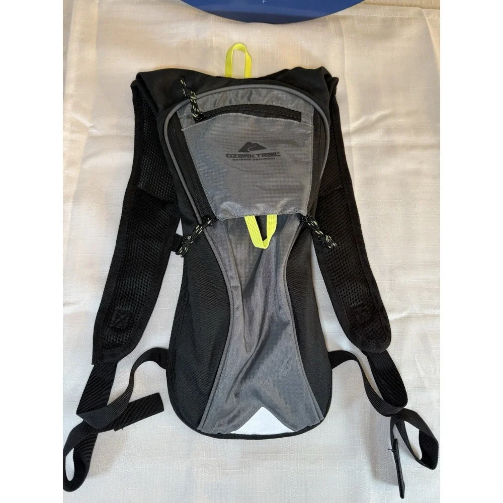 Ozark Trail Pearson Creek‎ 2 Liter Hydration Backpack Gray And Black Reflective