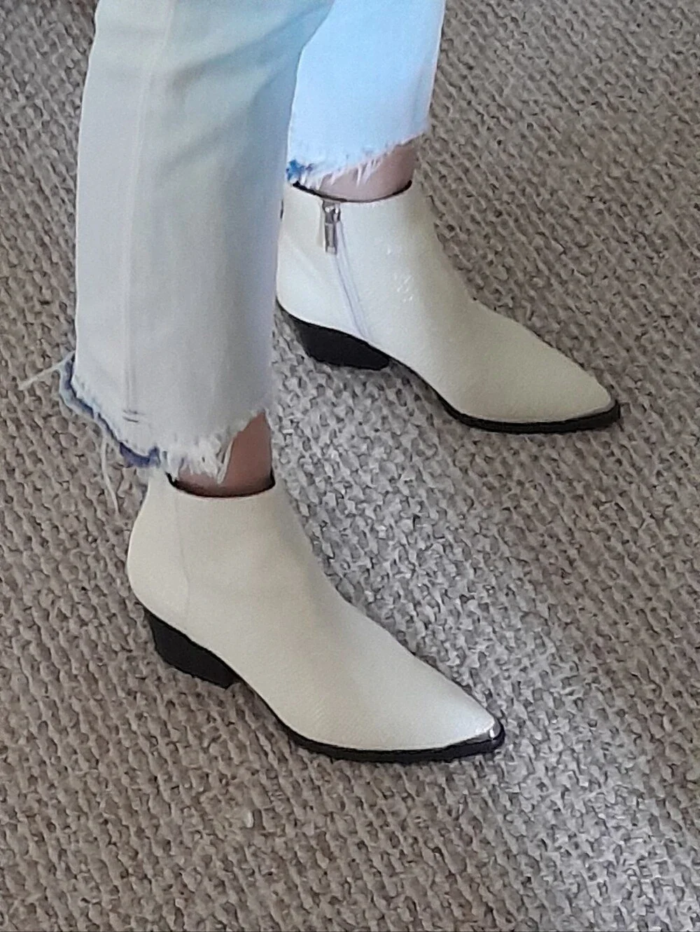Calvin Klein Jeans Narice Ivory Pointed Toe Ankle Boots Block Heel Size 6