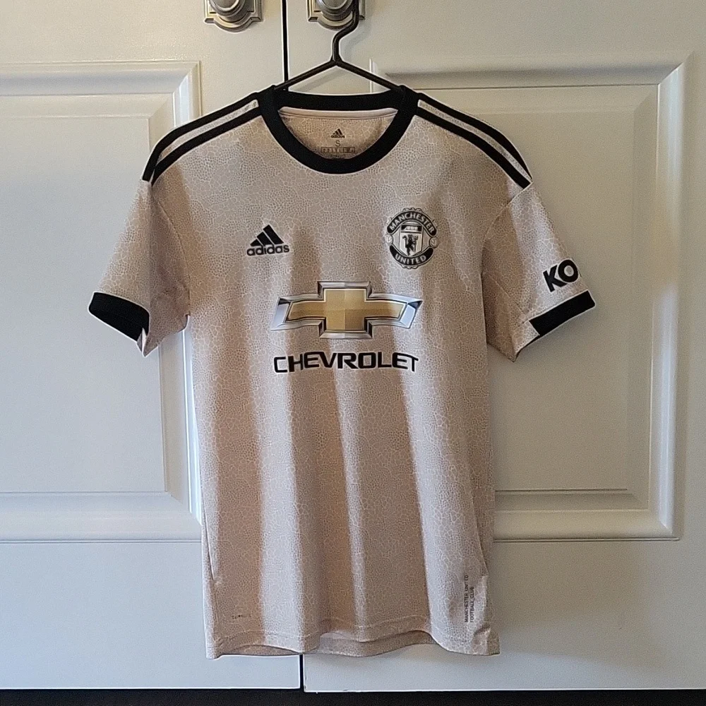 Adidas Chevrolet Cream‎ T-shirt