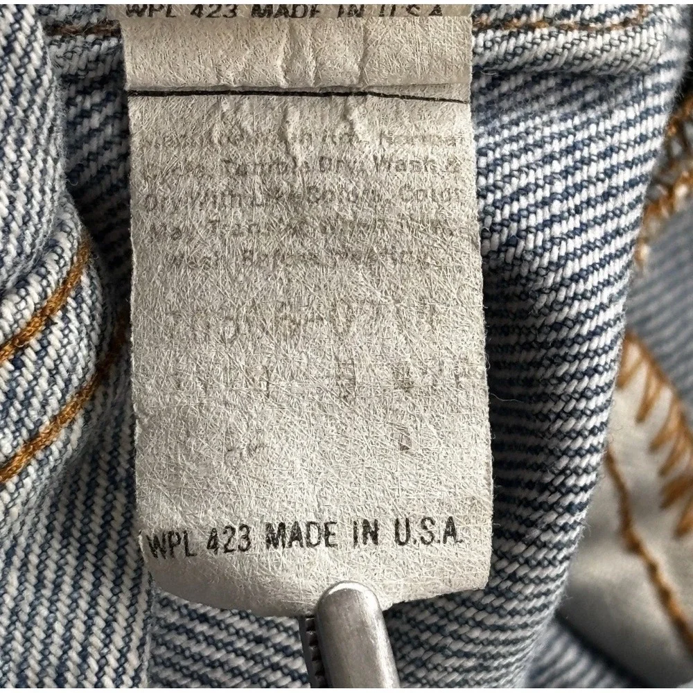 Levis levi type