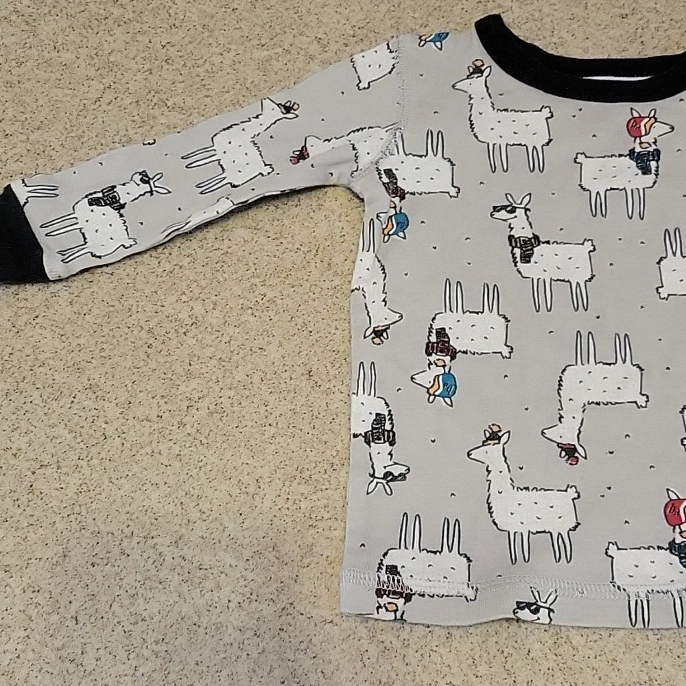 OshKosh Bgosh adorable gray