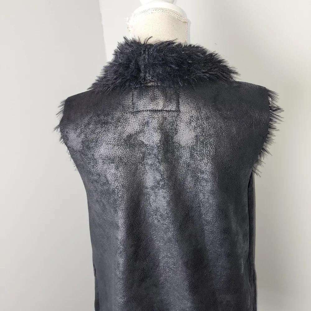 Mo Ka By Santa Fe Apparel Faux Suede And Leather Drape Vest Pockets Size Small