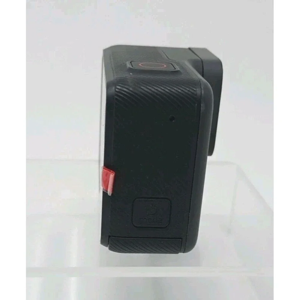 GoPro HERO6 Black Bundle with 3 Batteries , Charger and Camera housing case