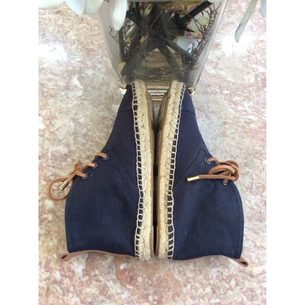 Tory Burch Navy Canvas Espadrille Lace Up Boho Ankle Bootie Flats Sz 7 EUC, $195