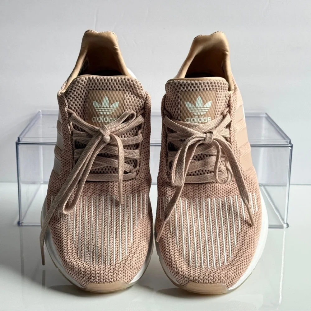 Adidas Swift Run Sneakers Size 8