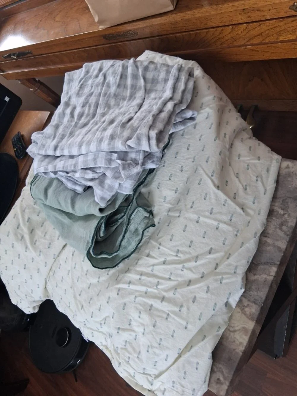 Brooklinen eight piece