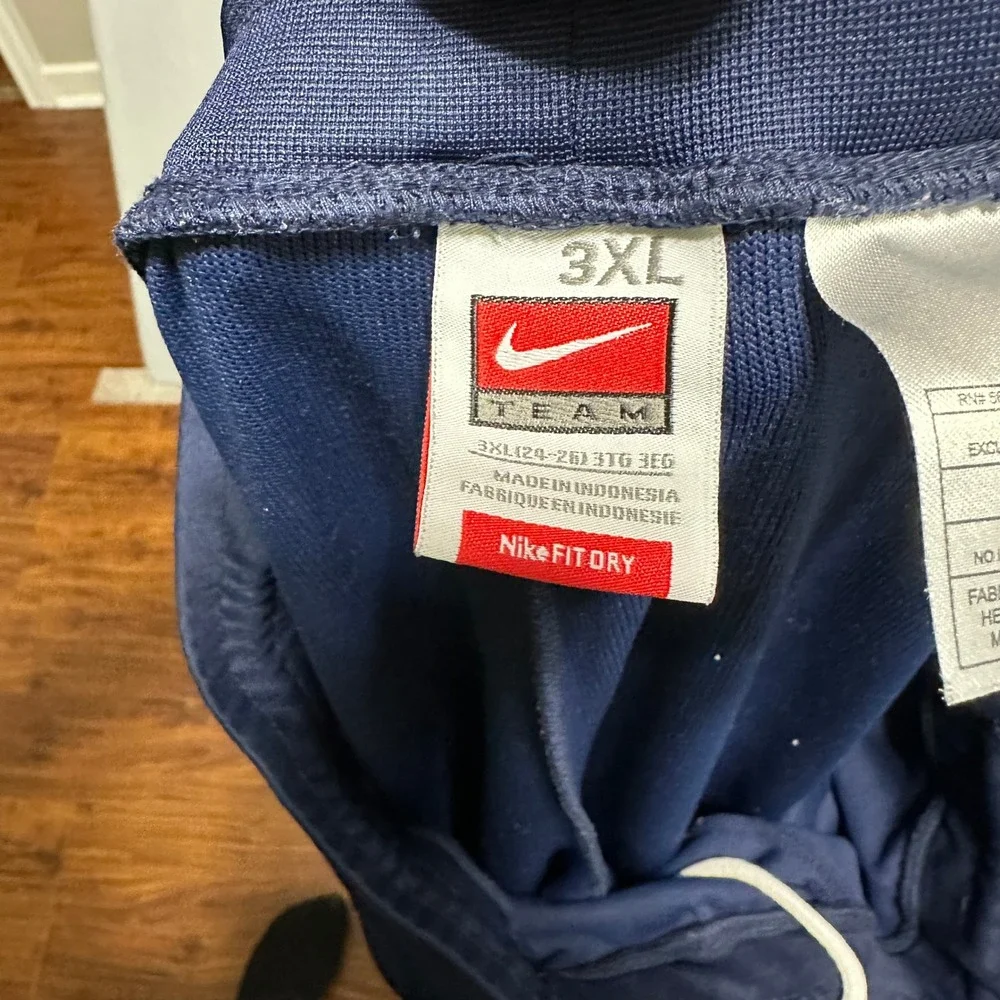Nike team fit