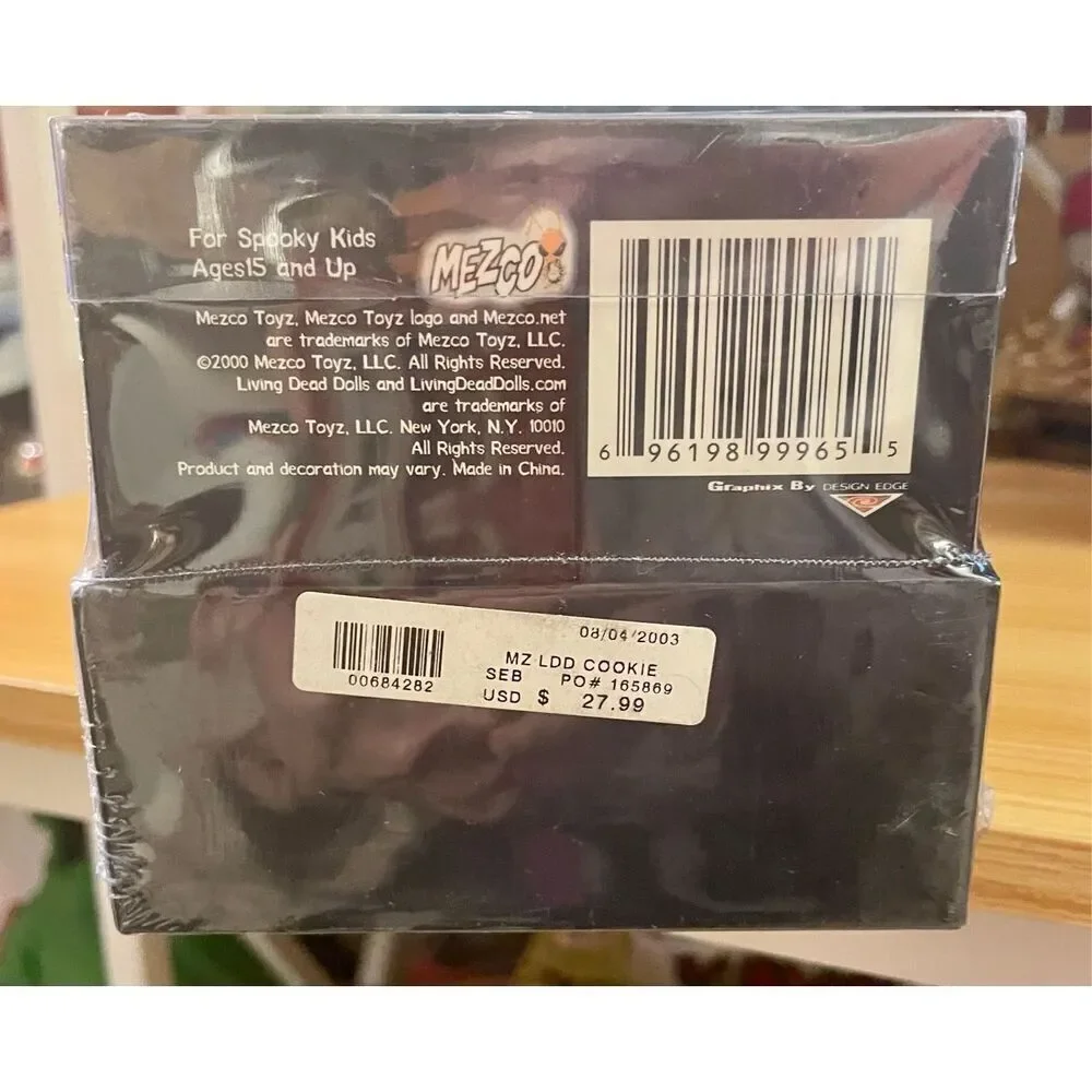 Mezco - Living Dead Dolls Cookie - Spencer Gifts Exclusive Factory Sealed
