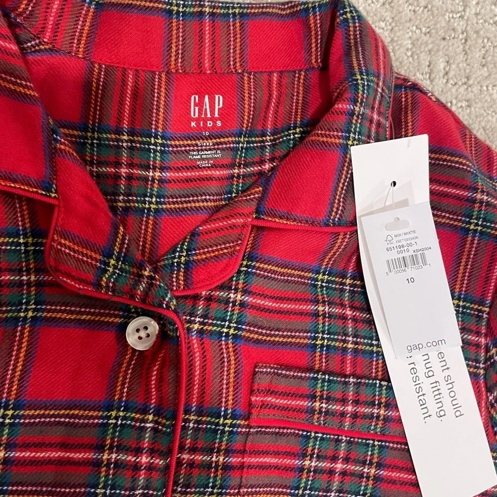 GAP perfect winter