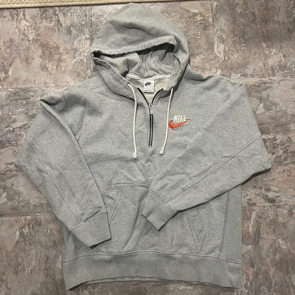 Nike Hoodie Gray 1/4 Zip Heavy Sweatshirt Fleece Swoosh Loose Fit | Size Large