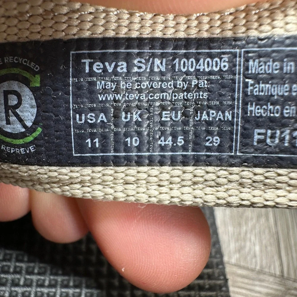 Teva Original Universal Sandals Mens 11 Sesame Tan Strappy Outdoor NEW
