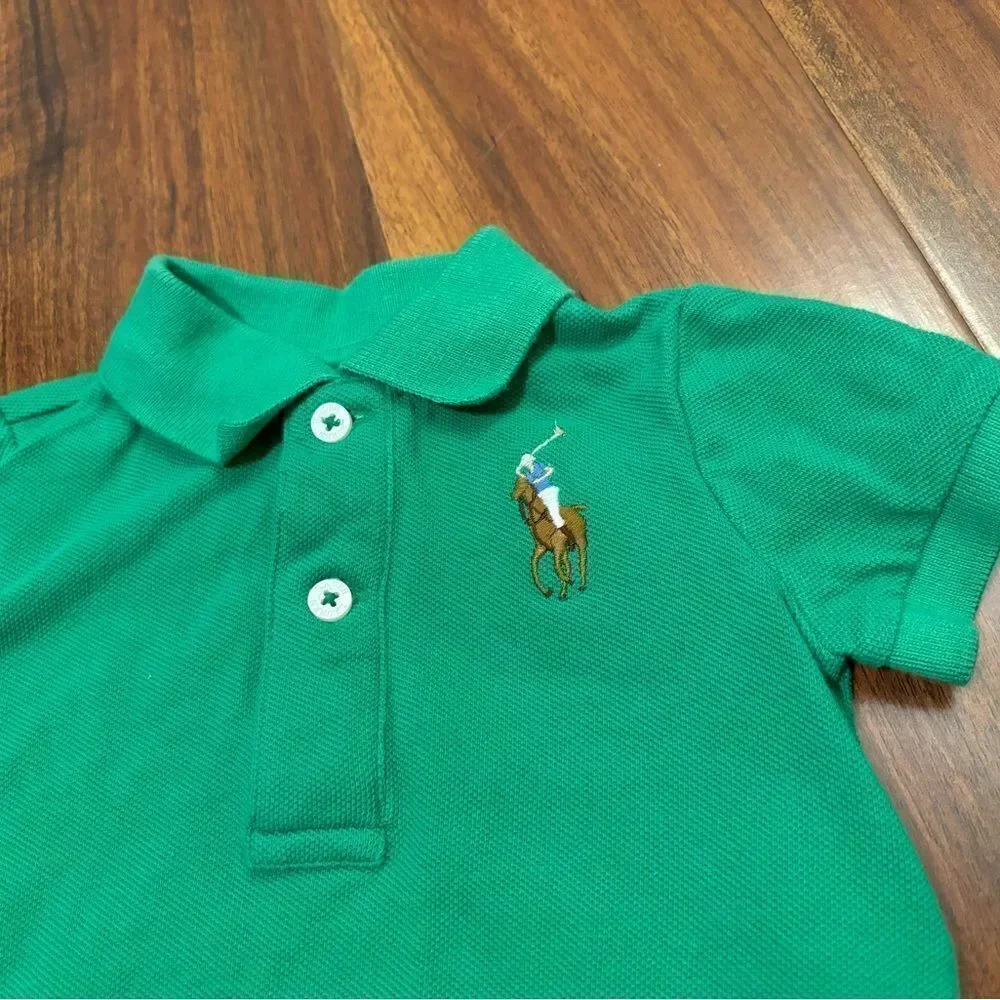 Ralph Lauren green sleeve great