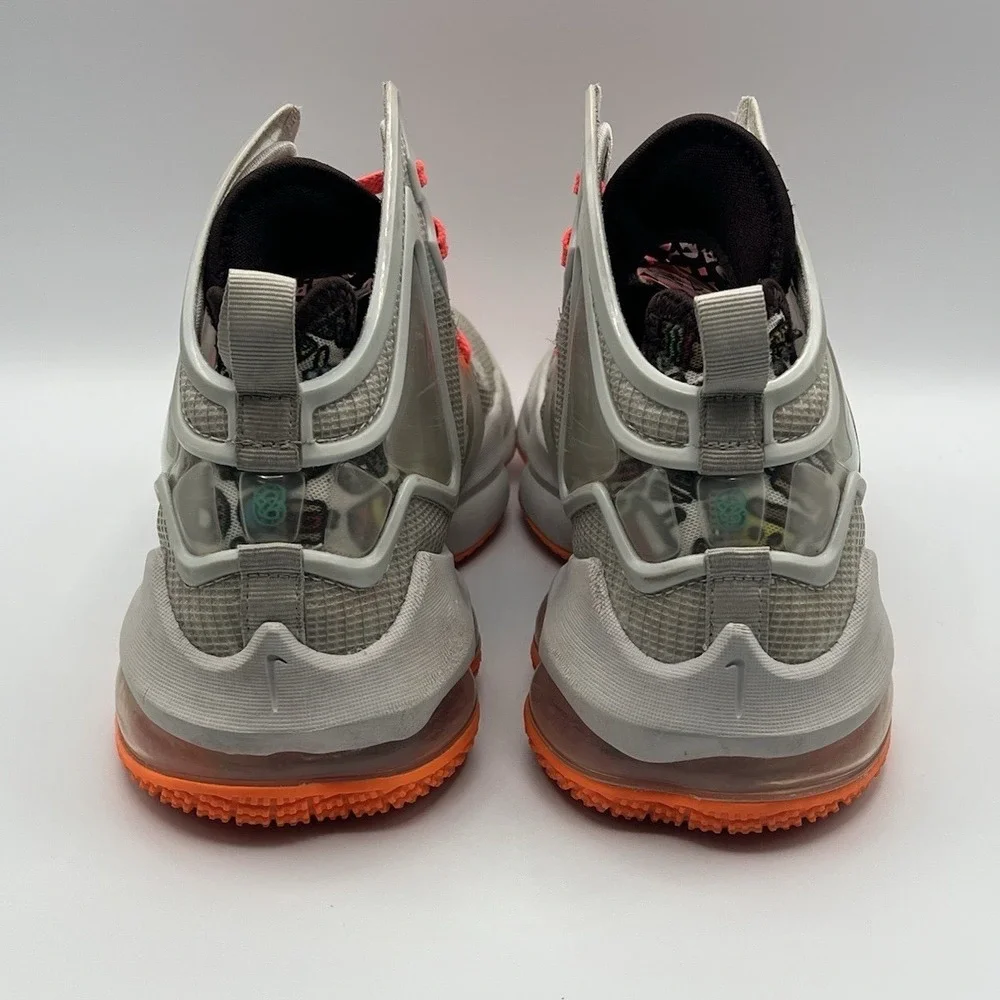 Nike lebron 19