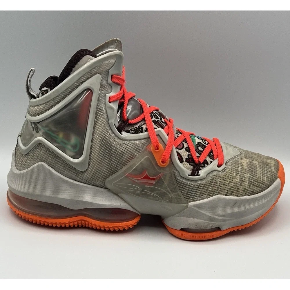 Nike lebron 19