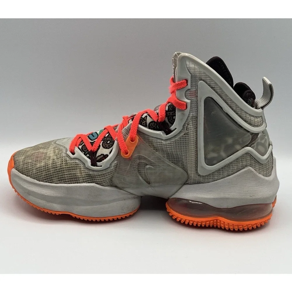 Nike lebron 19