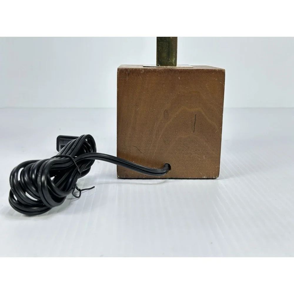 Vintage Mid Century Modern Brass And Wood Table‎ Lamp 26