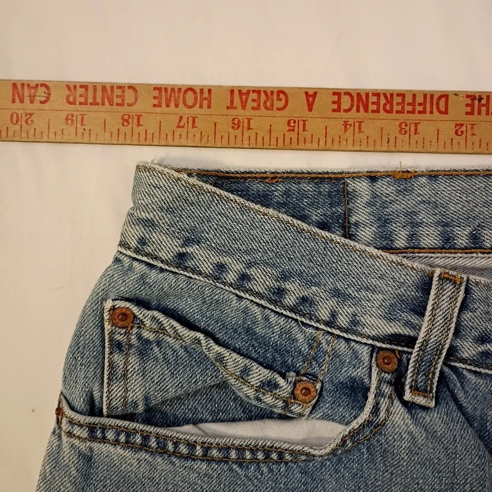 Levis 505 Regular Fit Straight 38 (36) x 32 (30) Light Wash Denim Blue Jeans Zip