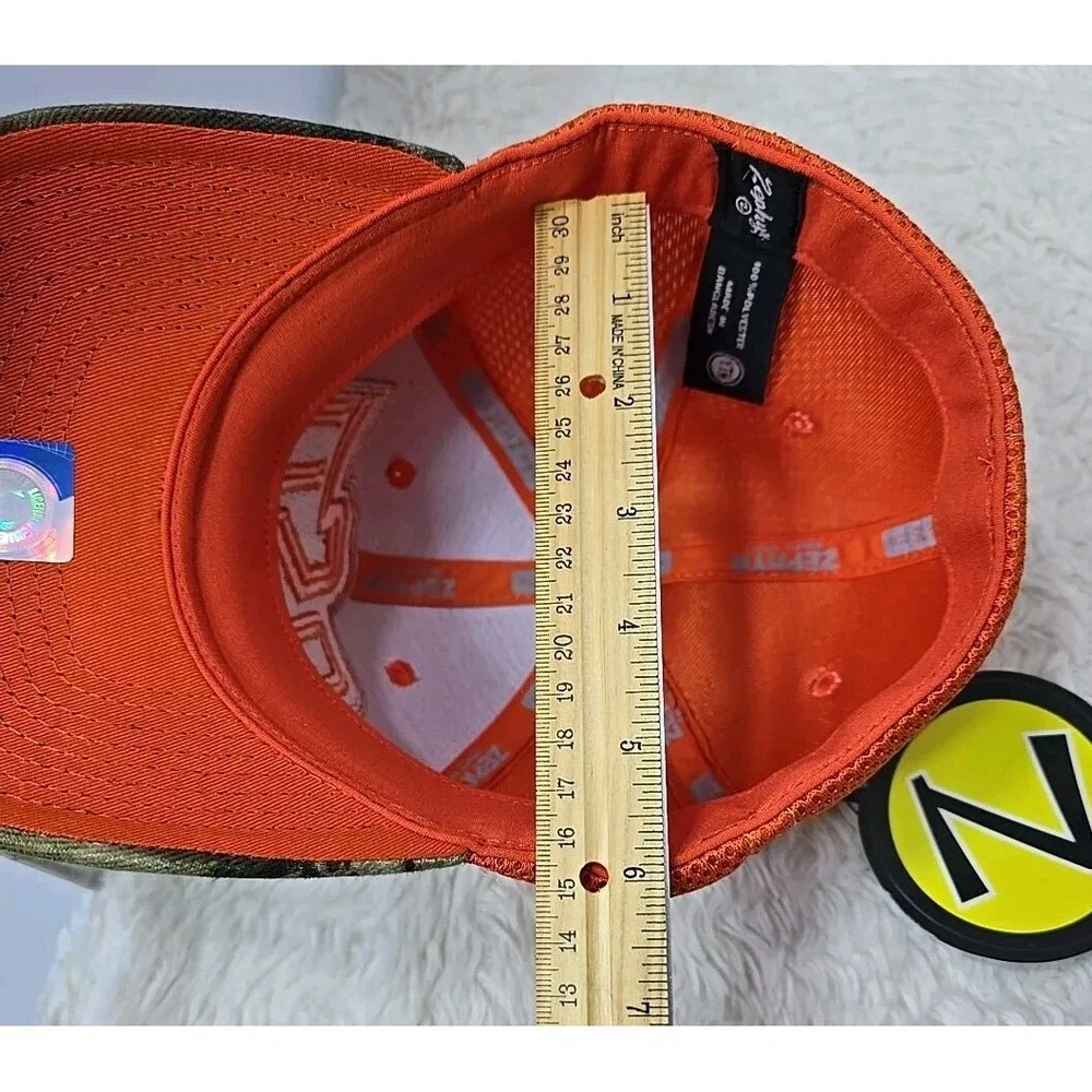 Zephyr flex youth hat
