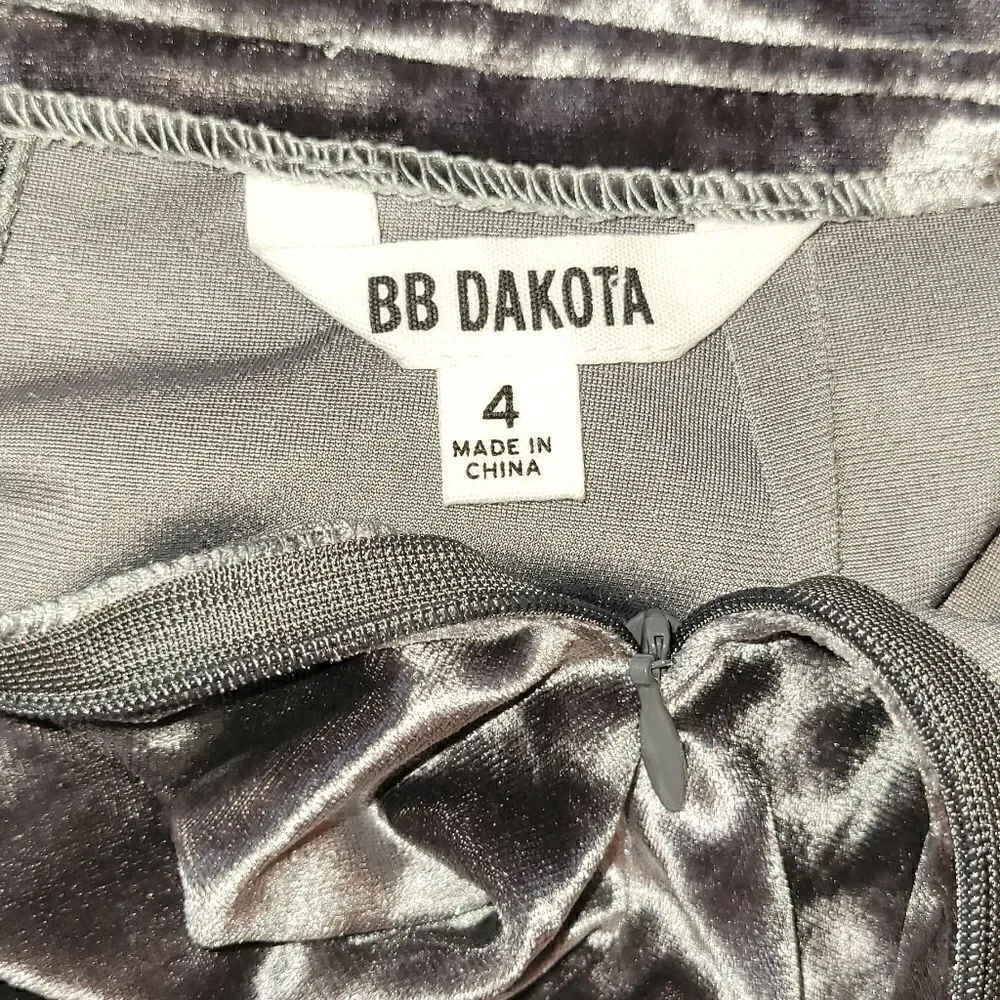 BB Dakota revolve metallic