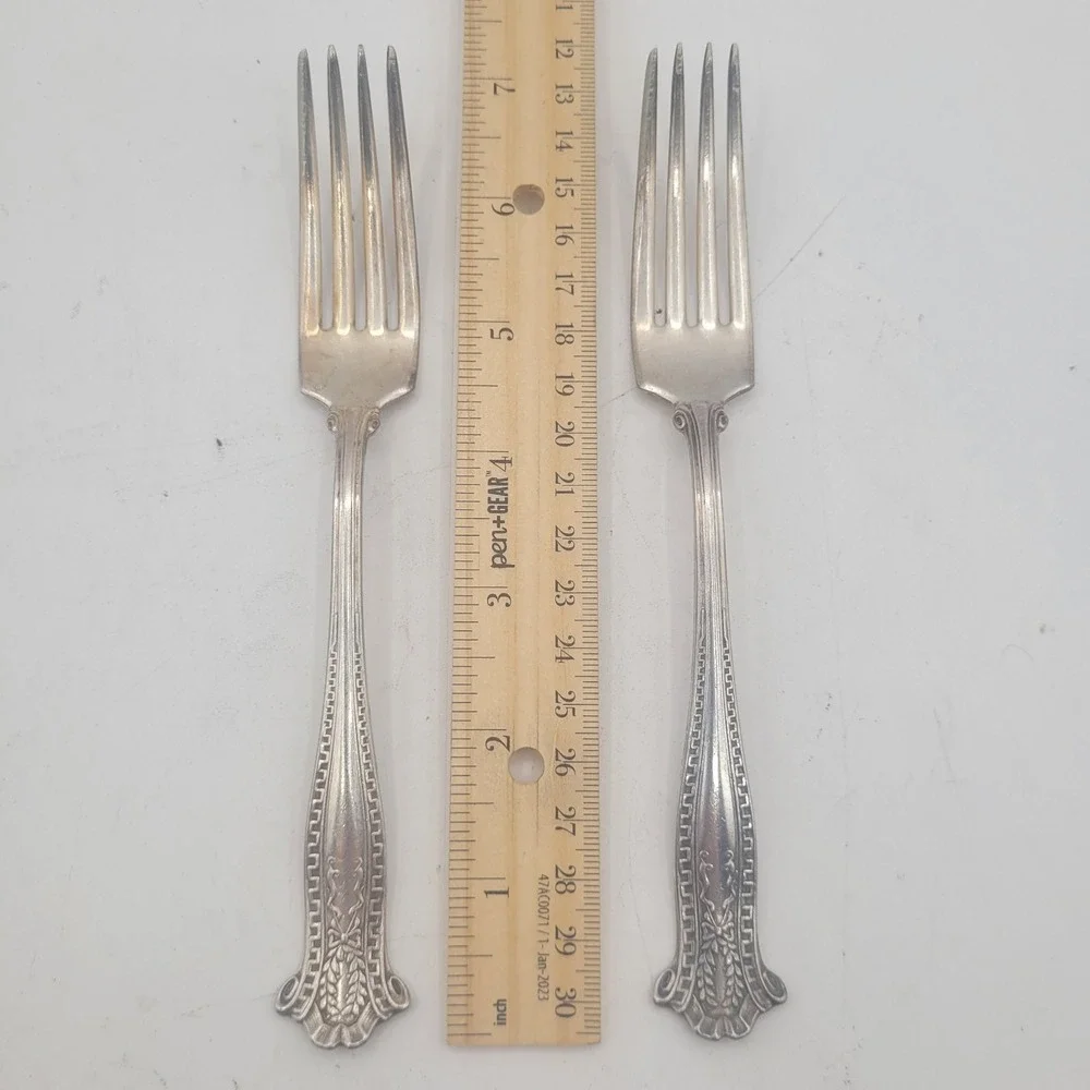 2 AS Co‎ World Brand Dinner Forks Replacement Stainless Dinner Fork Wreath Bow