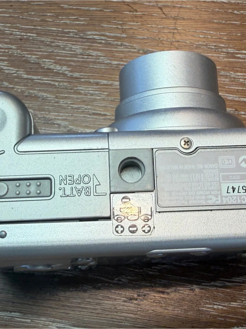 Canon PowerShot A85 Silver Digital Camera with Case and Accessories