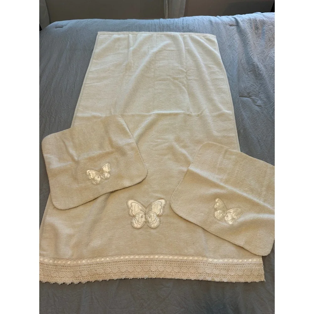 Saturday Knight Ltd. vintage inspired