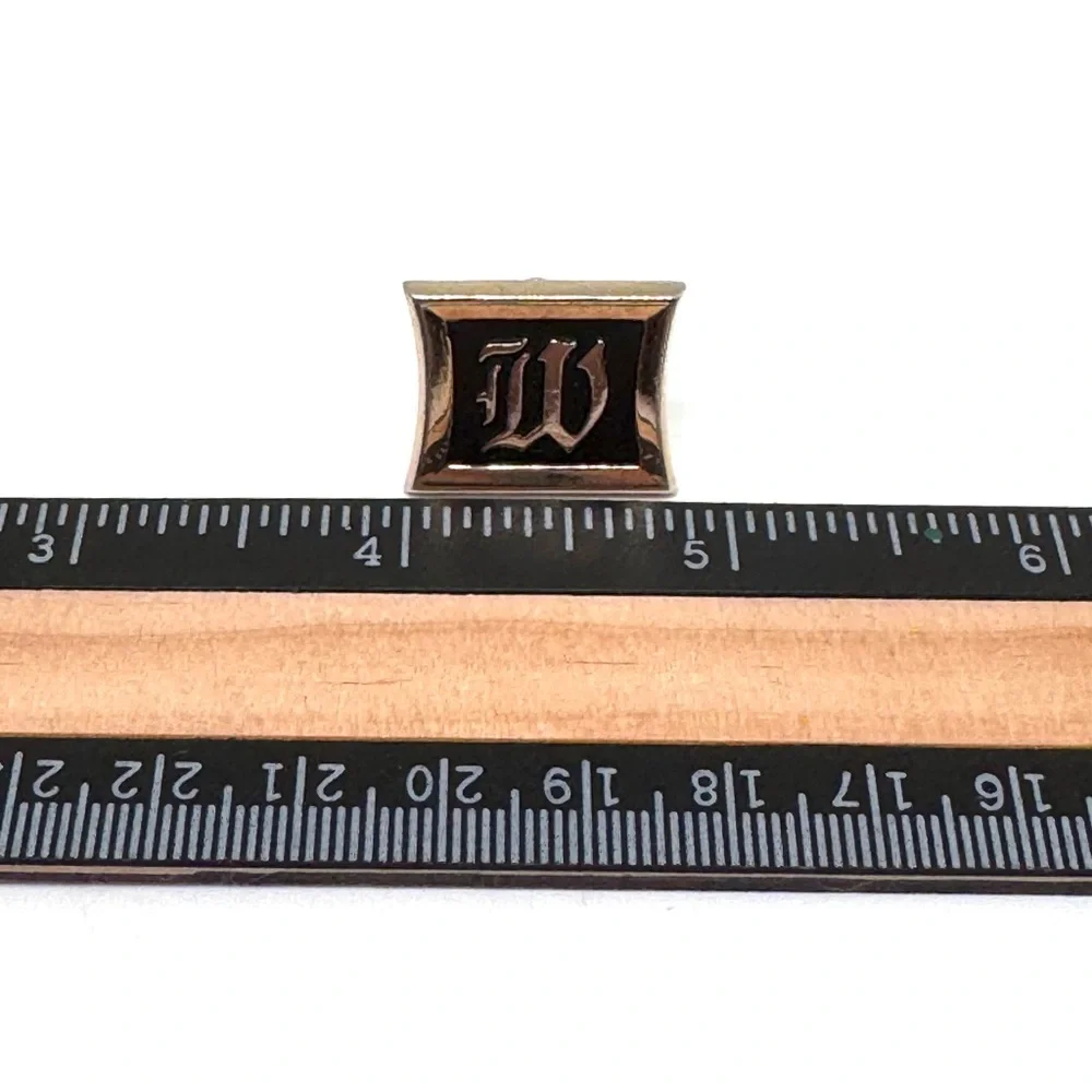 Hickok vintage initial