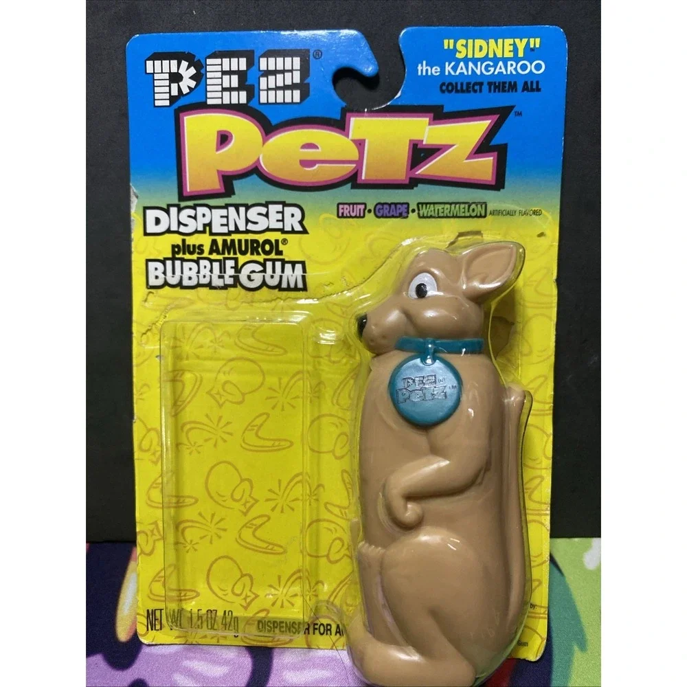 Vintage PEZ Petz Sidney Kangaroo Bubble Gum Dispenser 1998 Series 2 On Card