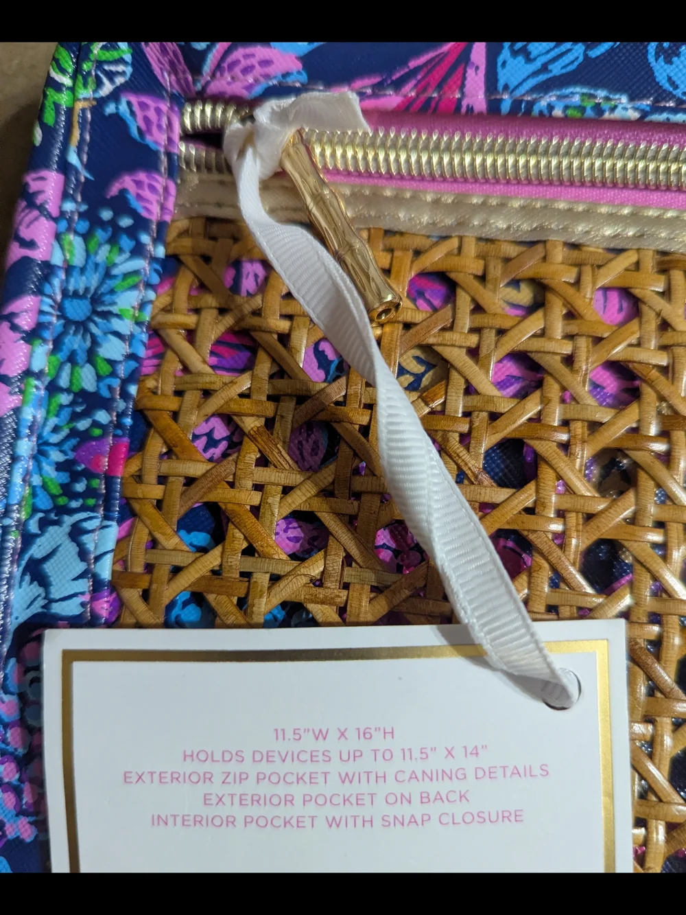 Lilly Pulitzer closure zip