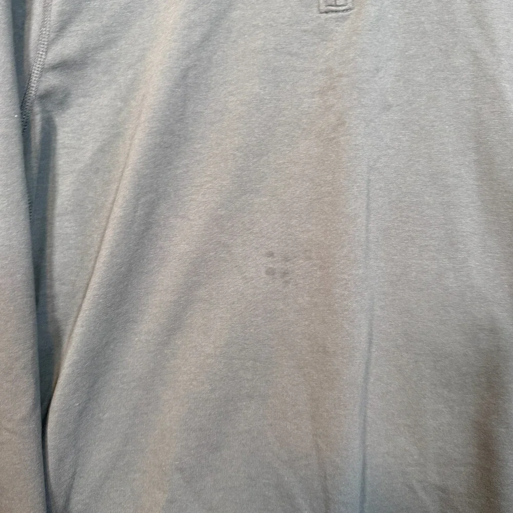 J.CREW minor flaws