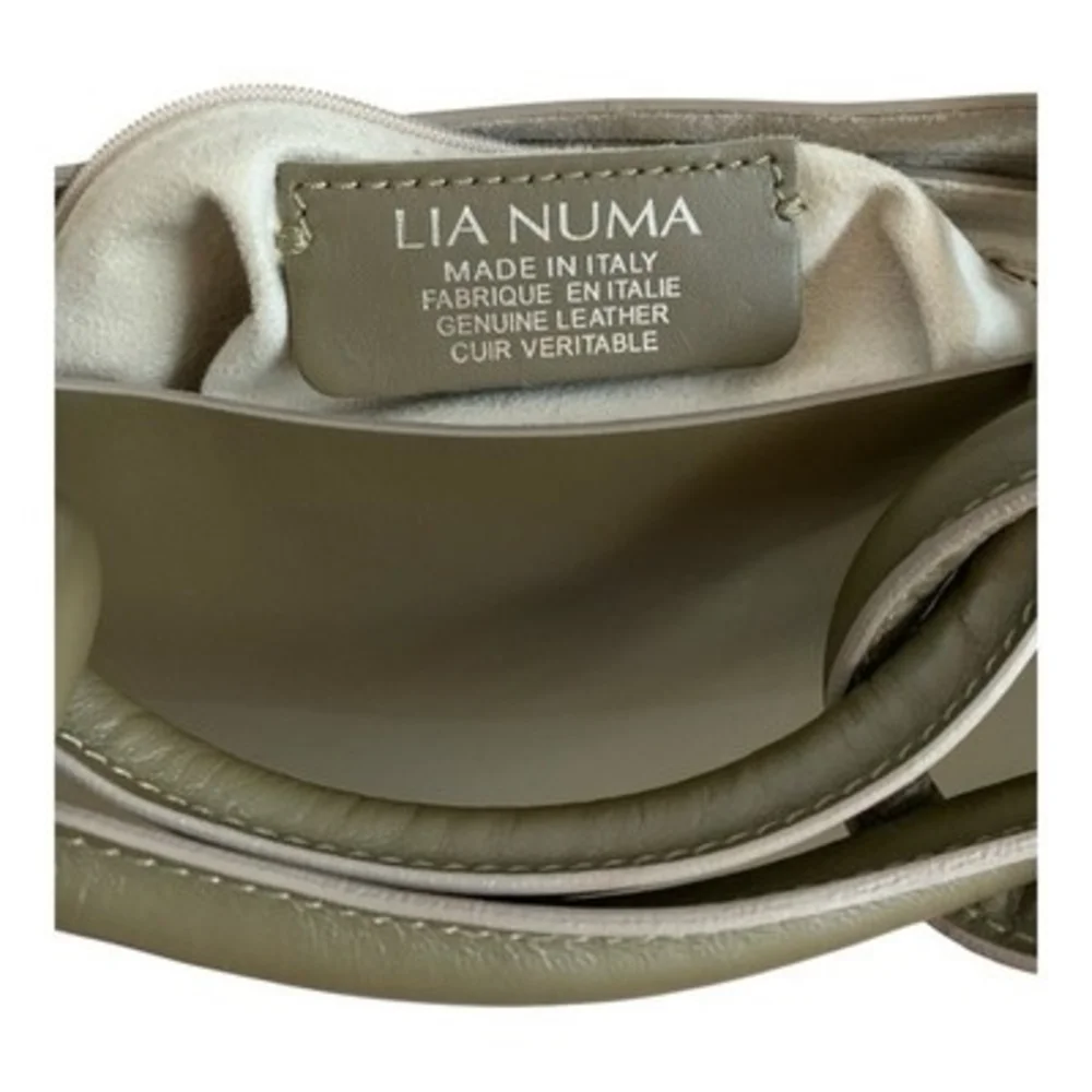 Lia Numa ample wear bag