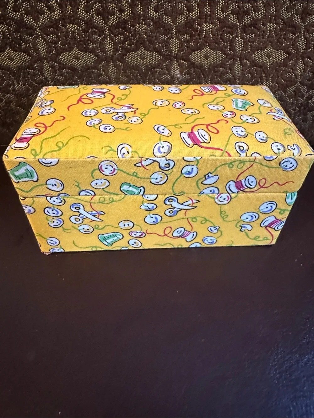 North American Bear Co box features scissors