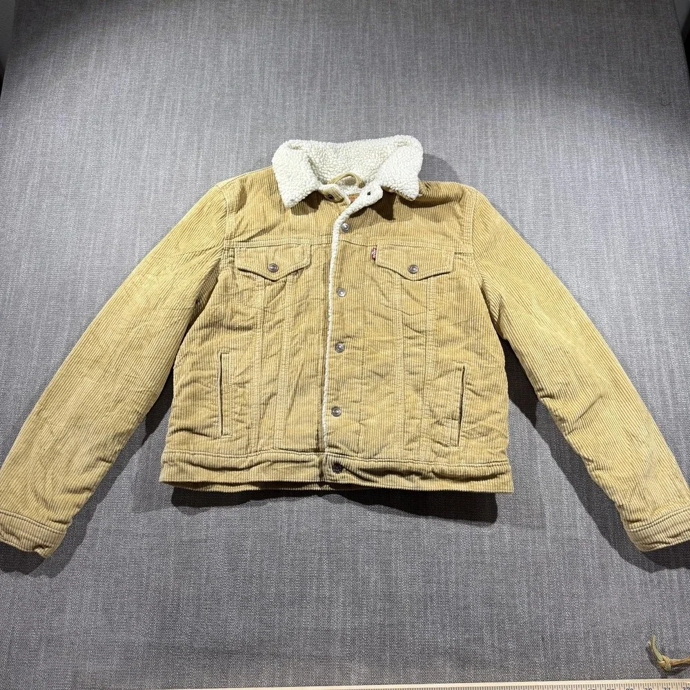 Levi's Jacket Mens Large Beige Velvet Quilted Sherpa Lined Button Front Winter