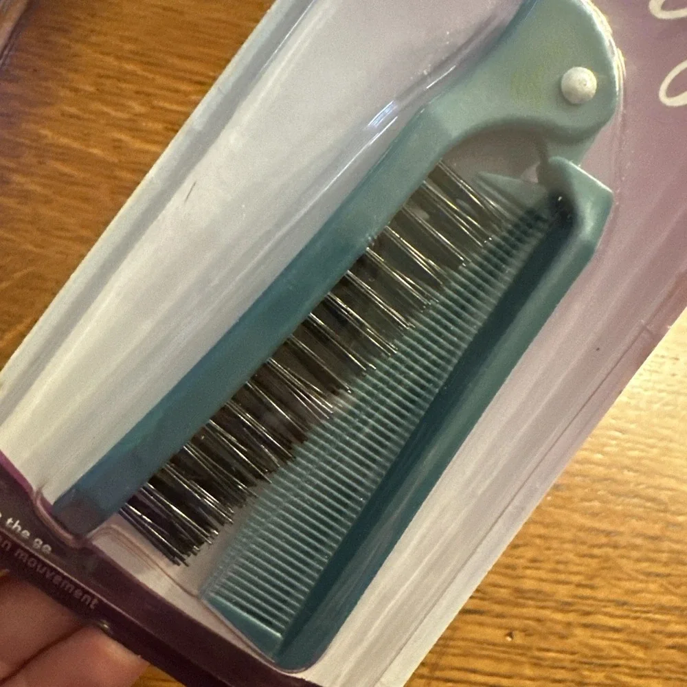 Vintage Goody Folding Travel Brush Comb Made‎ In USA Sealed Dark Green NOS