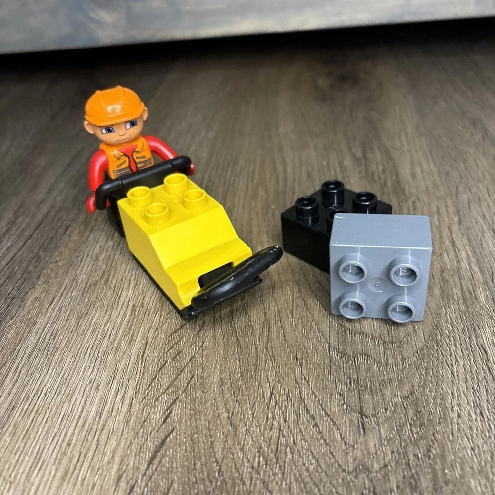 Lego DUPLO Dirt Compactor Town Construction Set‎ 4661 2005 Complete Legoville