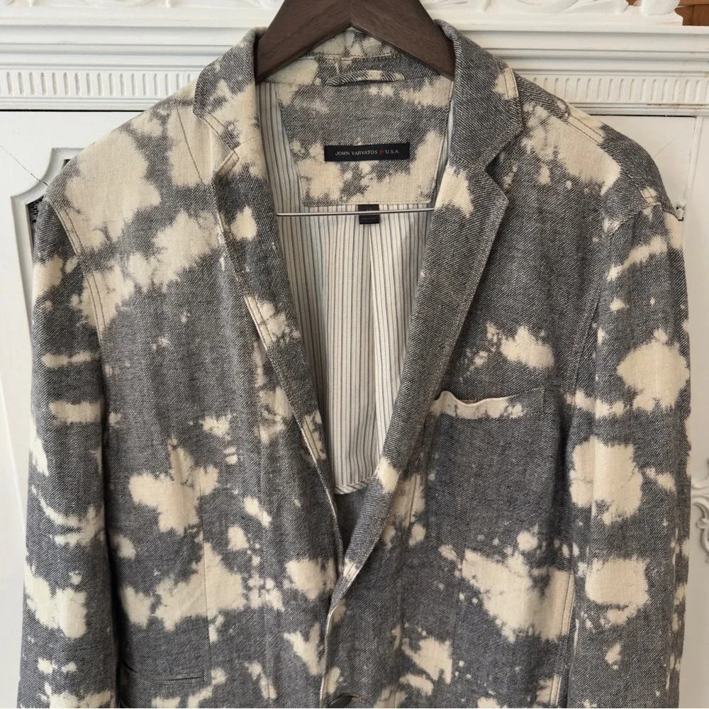 John Varvatos nwot unique