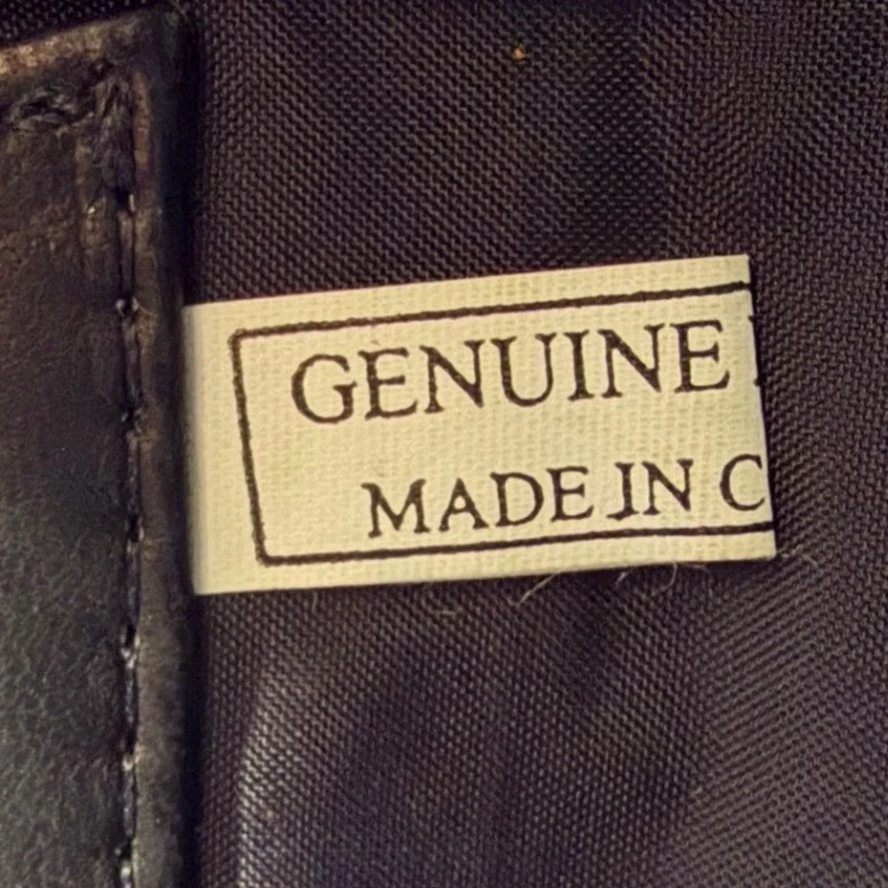 Vintage 90s Black Leather Messenger Unisex‎ Black Large Laptop Bag IMPERFECTIONS