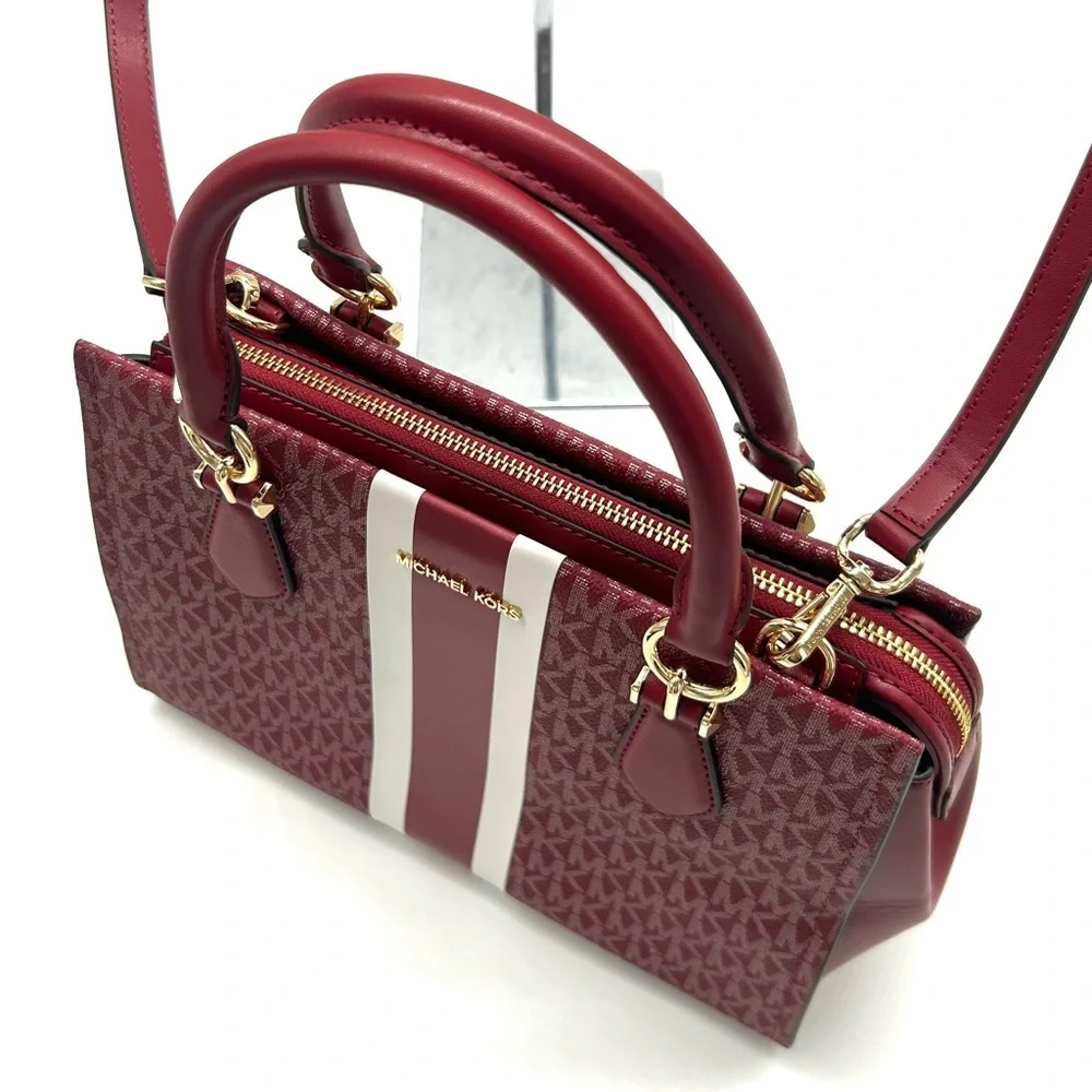 Michael Kors details not 5d