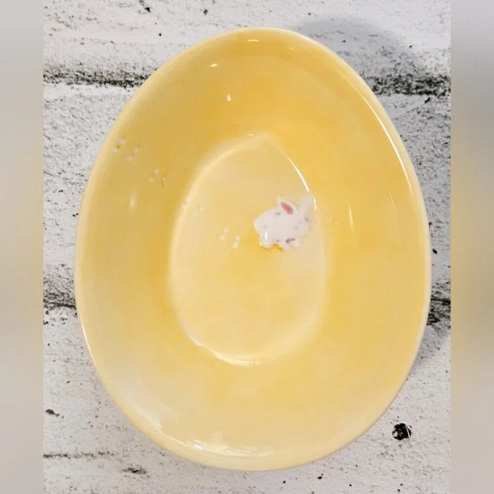 Williams Sonoma plates also egg