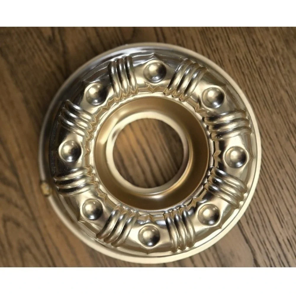 The Unbranded Brand vintage mirro