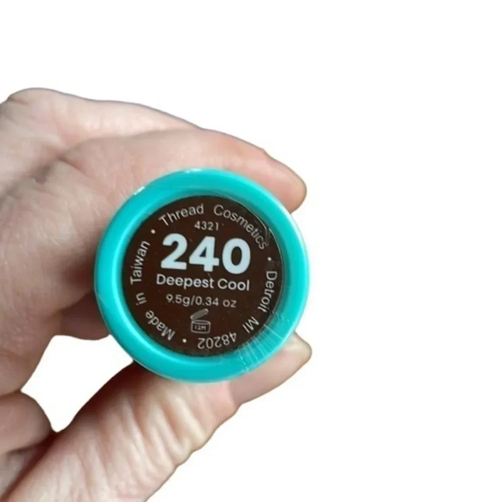 New Thread Face It Complexion Stick #240 Deepest Cool‎