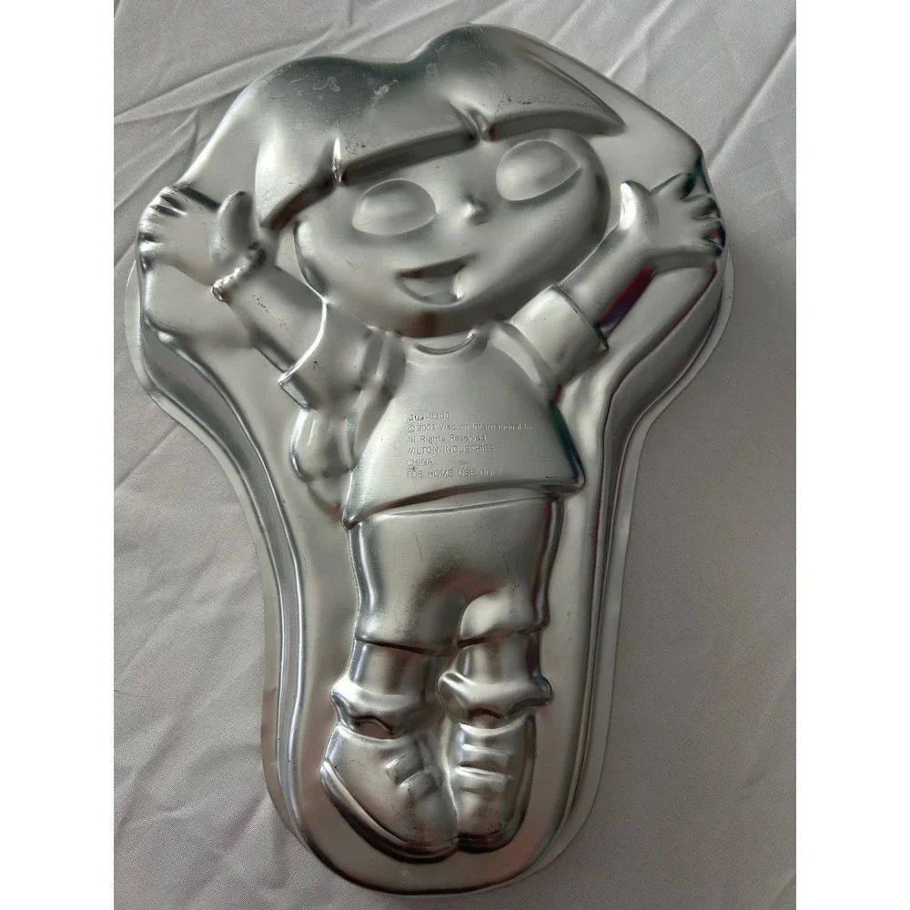 Vintage Dora the Explorer Cake Pan Wilton 2003 Viacom‎ Collectible Baking Mold