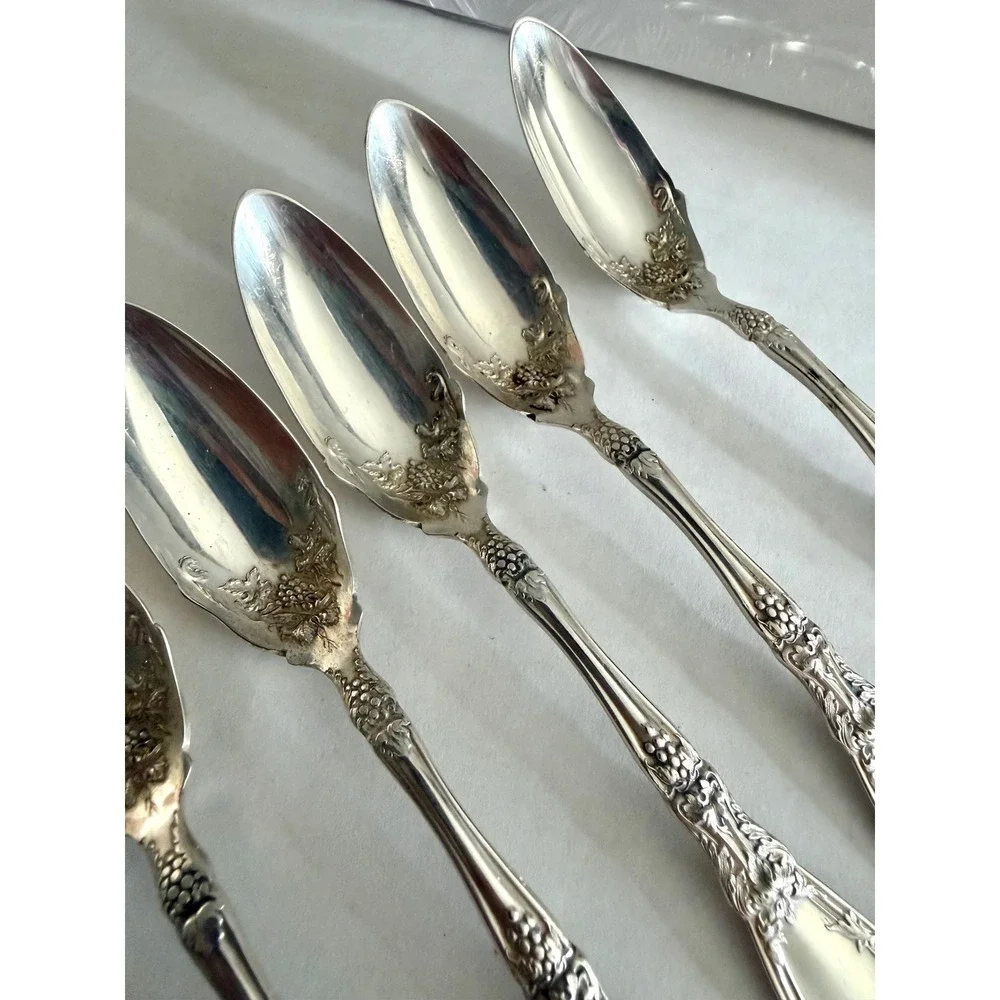 6 Silver Plated 1908 Rogers La Vigne Grapefruit Spoons