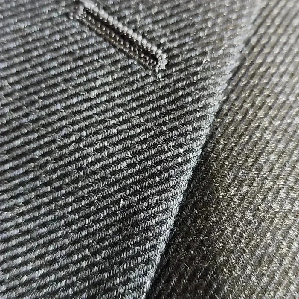 Van Heusen flaws back