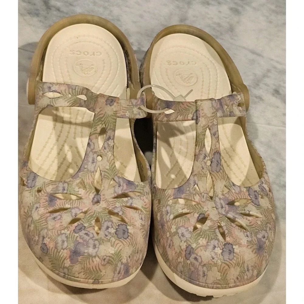 Crocs Girls Mary‎ Jane Floral Clogs Shoes Youth Size 4 Slip On