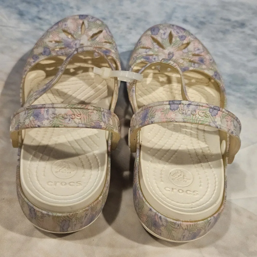Crocs Girls Mary‎ Jane Floral Clogs Shoes Youth Size 4 Slip On